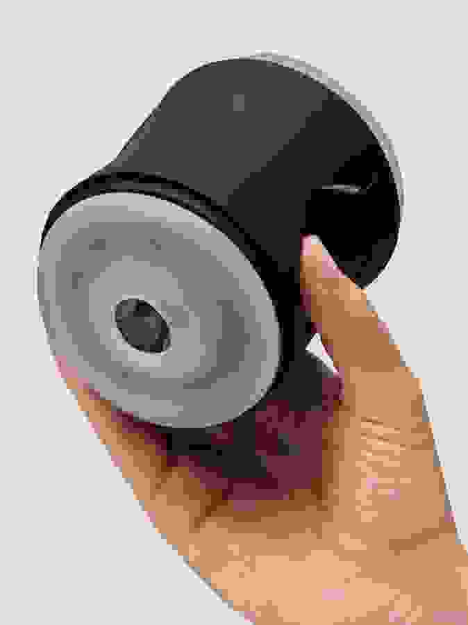 Blowmotion Squeezable Vibrating Masturbator, Black, hi-res
